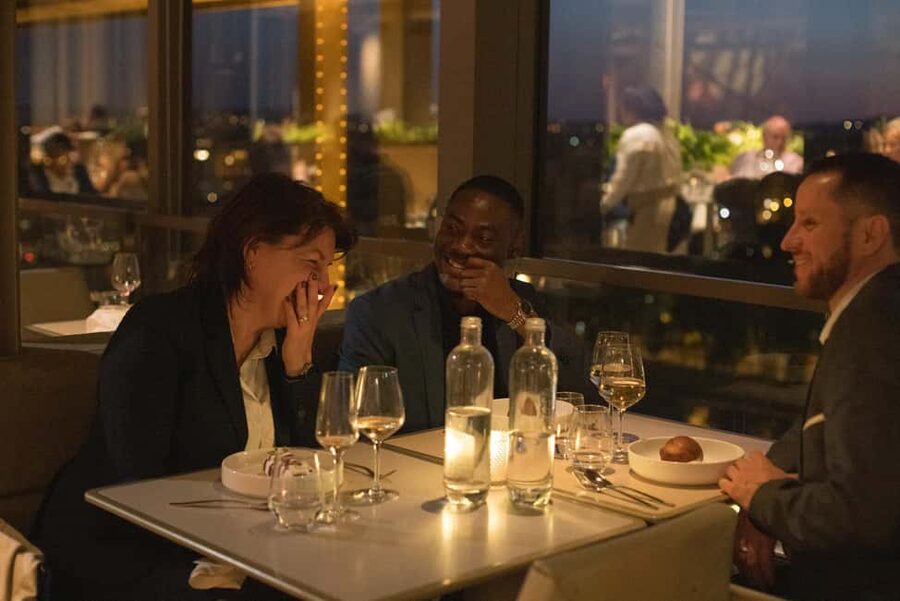 Paris: Elegant Dinner with Drinks in the Eiffel Tower - Seat Choice at Madame Brasserie: Cœur Brasserie or Seine View