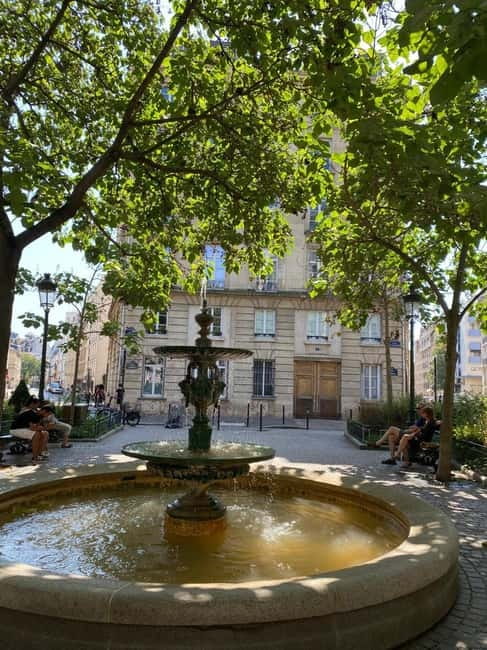 Paris: Emily Filming Locations Walking Tour - Tuileries and Rivoli: center-Paris filming flavor