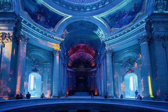 Paris Entrance Ticket to the Aura Invalides Immersive Show - Cold Dome, loud soundtrack, and flickering lights: plan your comfort