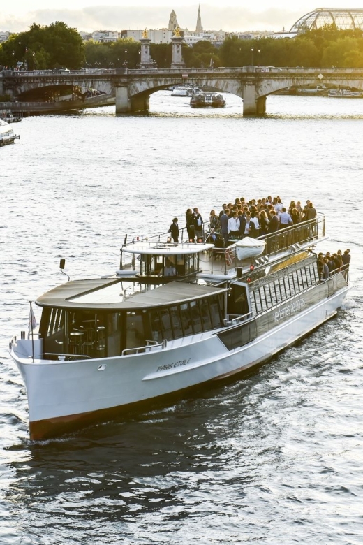 Paris: Evening River Cruise with Music - The Night Route: What You’ll See From Les Invalides to the Bridges