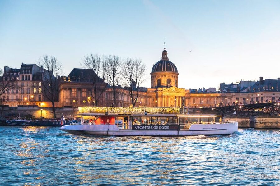 Paris: Evening River Cruise with Music - Price and Value: Why This Often Beats Another Evening Plan