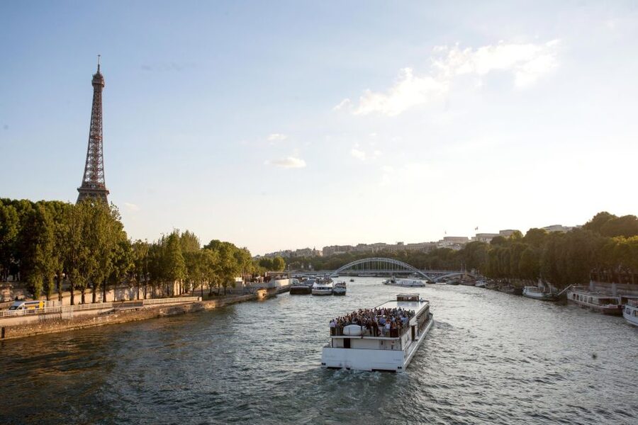 Paris Evening Snapshot Bike Tour - Price and Value: What $46 Buys You in Real Terms