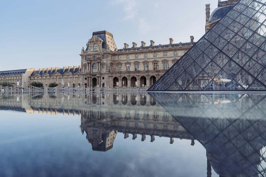 Paris: Explore the City of Light on a Magical Walking Tour - Seine River views, where your photos look like postcards (and why that helps)