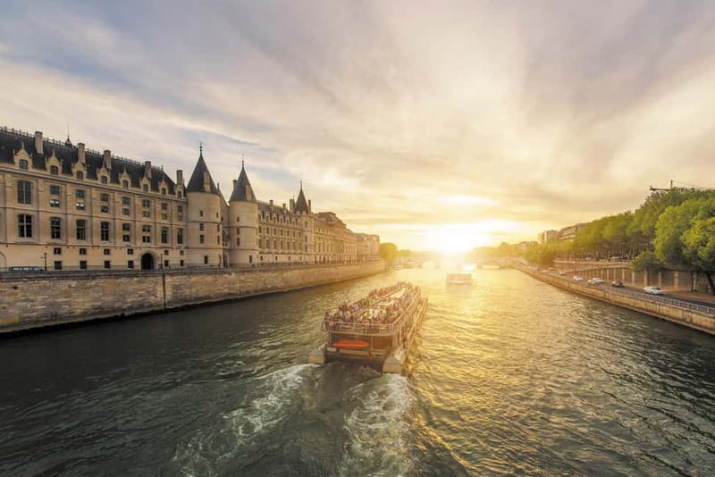 Paris: Explorer Pass with 3, 4, 5, 6, or 7 Attractions - Who should book this pass?