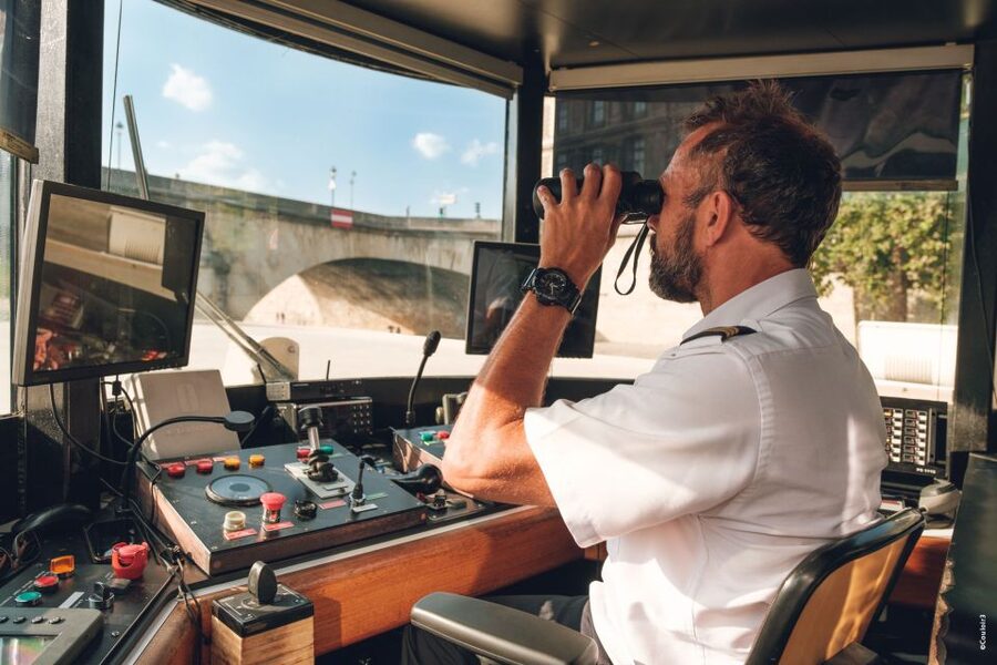 Paris: Family-Friendly River Seine Guided Cruise - Should you book this Paris family Seine guided cruise?