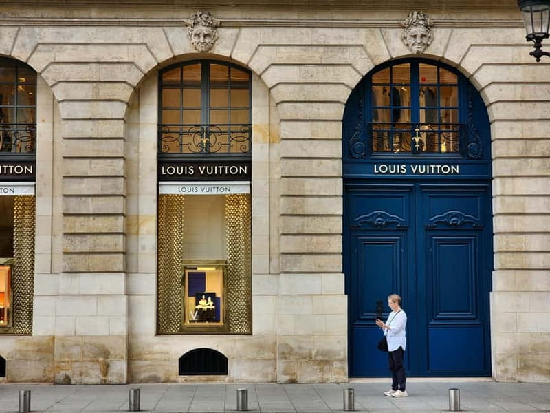 Paris: Fashion Week Haute Couture Walking Tour - The Designer Stories That Make This Tour Worth It