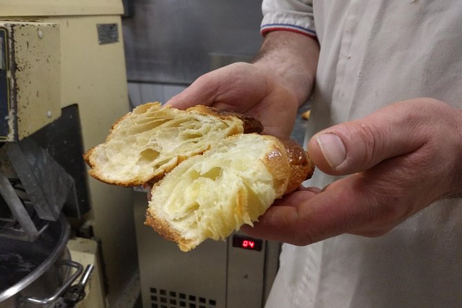 Paris French Baking Class Baguettes and Croissants in a Bakery - Entering Boulangerie Pâtisserie Le Petit Mitron in Oberkampf
