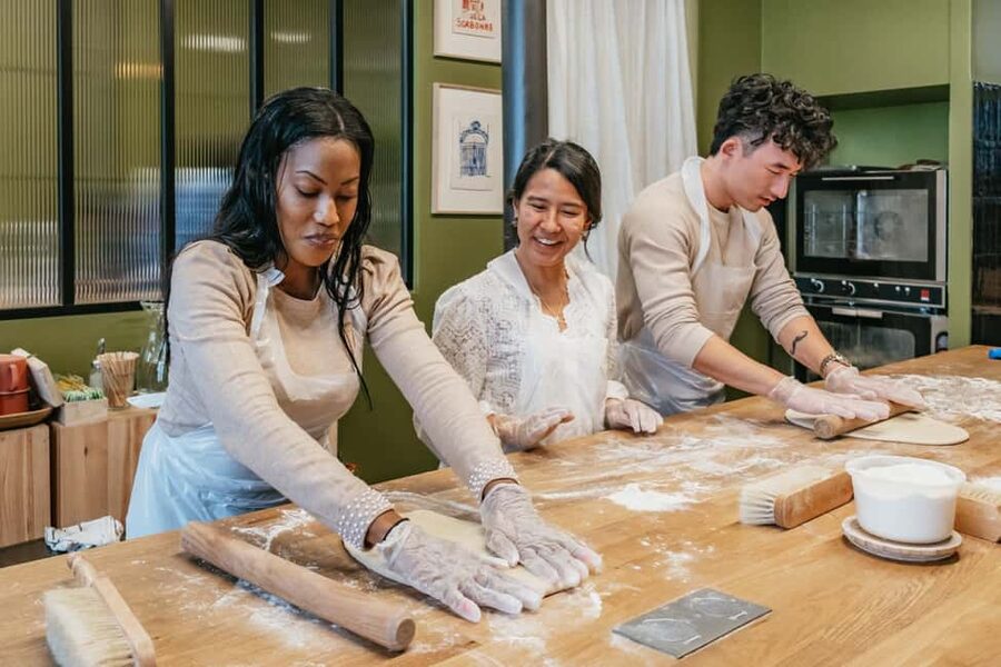 Paris: French Croissant Baking Class with a Chef - Key highlights worth your time