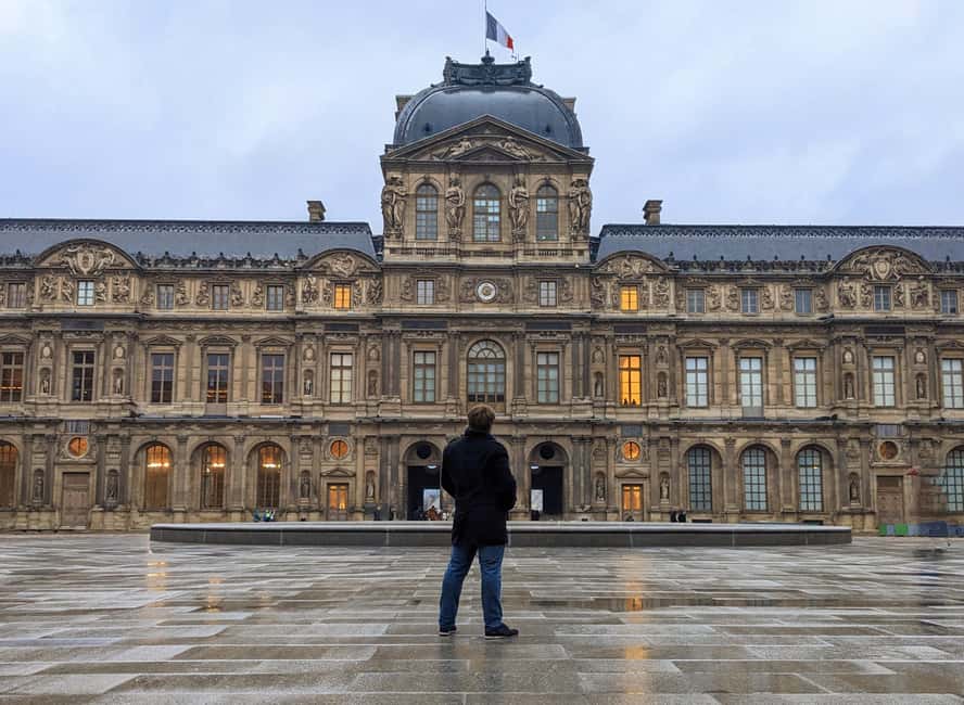 Paris: French Monarchy Intrigues Walking Tour - Private tour option: going longer and getting the Mad King story