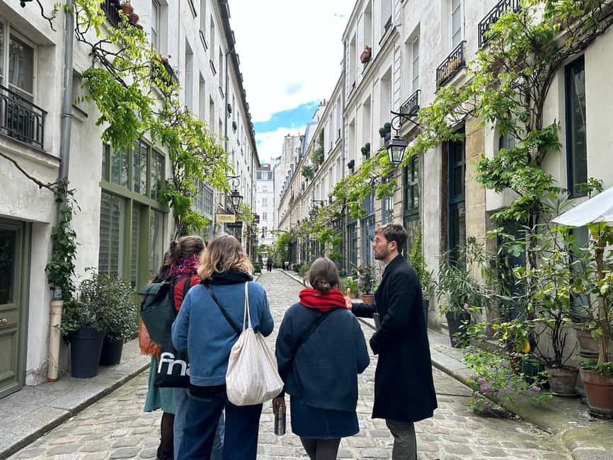 Paris: French Revolution Tour Relive the 14th July 1789 - A Paris French Revolution tour that moves with the day
