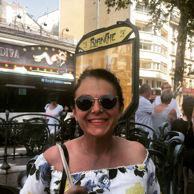 Paris Gourmet: Food Tour in South Montmartre - Guides like Victor and Marcela make the tour