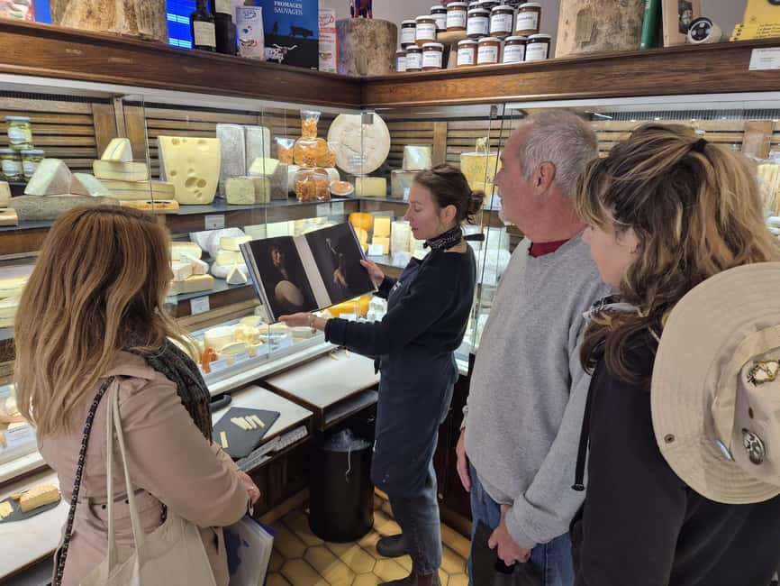 Paris Gourmet: Food Tour in South Montmartre - Where you walk, what you see, and how the pacing works