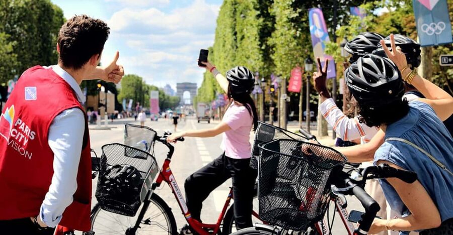 Paris Guided Bike Tour - Palais-Royal to the Louvre: start with views, not waiting lines