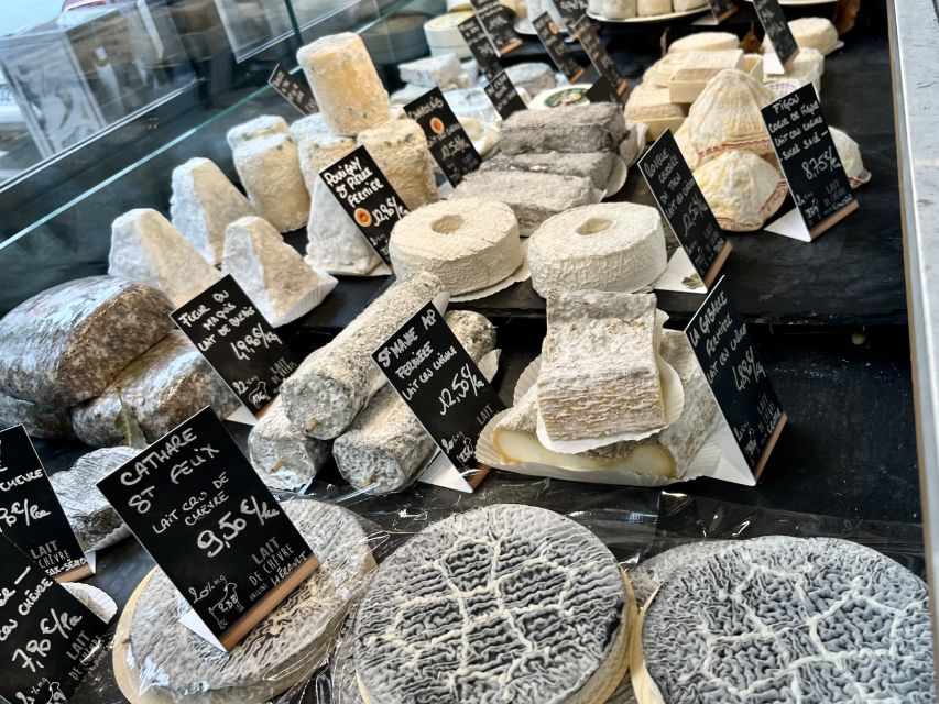 Paris: Guided Champagne & Food Tour in St-Germain-des-Pres - Saint-Germain-des-Prés from Les Deux Magots, with a finish near Rue du Cherche-Midi