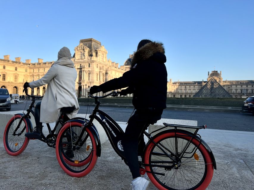 Paris: Guided City Highlights Bike Tour - The Louvre to Pont Neuf circuit: compact stops with big photo payoff
