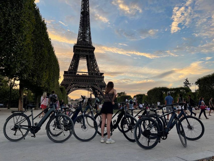 Paris: Guided Private E-bike Sightseeing Tour - Guide Quality: When the Stories Land, the City Feels Personal