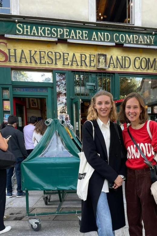 Paris: Guided Walking Tour from Opera Garnier to Notre-Dame - Pont Neuf and Place Dauphine: the river as a viewpoint machine