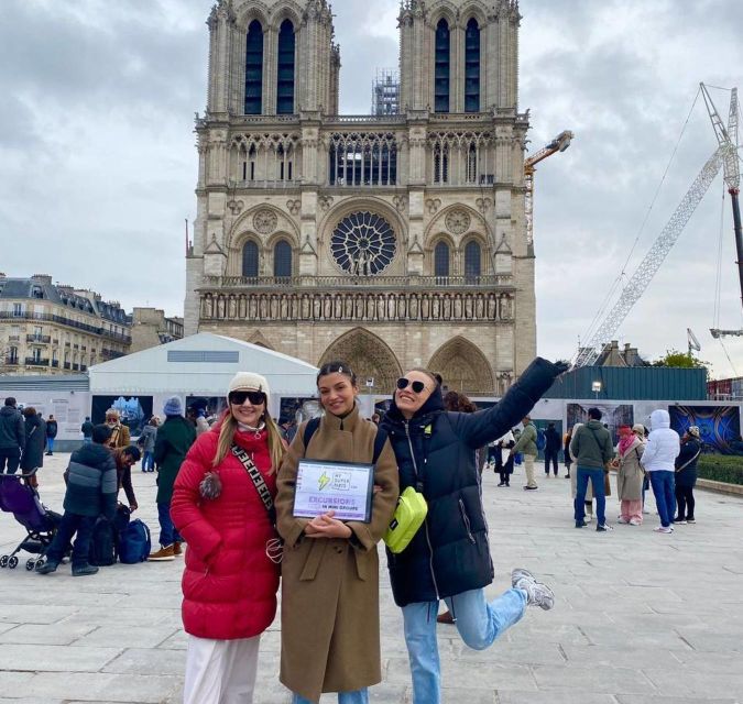 Paris: Guided Walking Tour from Opera Garnier to Notre-Dame - Notre-Dame and the final viewpoint: photos, but with context