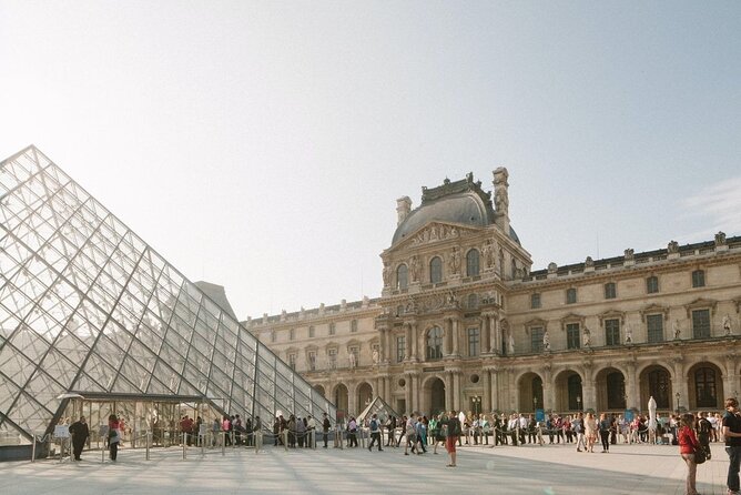 Paris Half-Day small group Guided City Tour - Getting rolling from 9:00 am, in comfort, with a small group