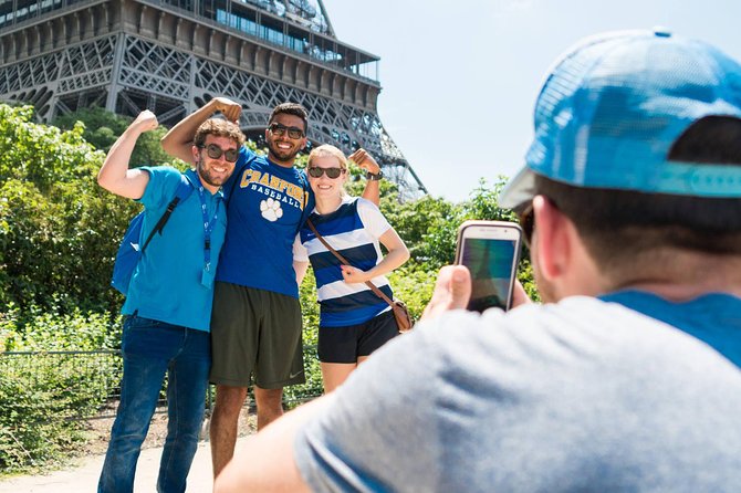 Paris Highlights Bike Tour: Eiffel Tower, Louvre and Notre-Dame - Les Invalides: the Napoleon stop that hits harder than you expect