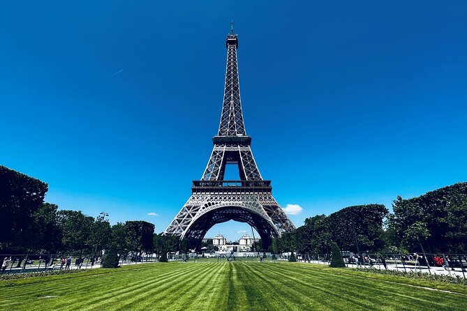 Paris Highlights Private Sightseeing Car Tour - The overall Paris overview drive: getting your bearings fast