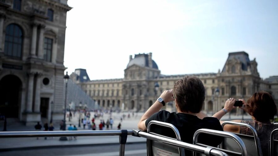 Paris: Hop-on Hop-off Bus Tour & Seine Cruise Bundle Tour - The Seine cruise from Port de Suffren: what it adds and how to plan it