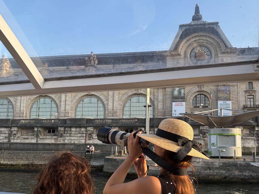 Paris: Hop-On Hop-Off Seine Cruise Pass with 9 Stops - Port de la Bourdonnais and the Eiffel Tower stop: start strong, stay flexible