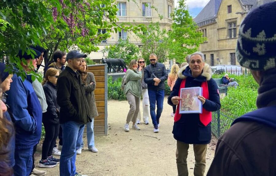 Paris Icons Express Tour - Notre-Dame to Louvre. Small group - “Old Louvre” to “New Louvre” vibes, starting at the Pyramid