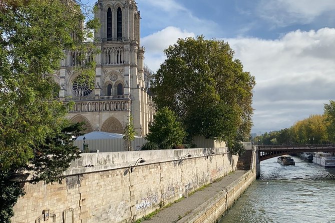 Paris Ile-de-la-Cité Walking Tour: Max 6 People Group or Private - Why Île-de-la-Cité plus Île Saint-Louis is the best first Paris walk
