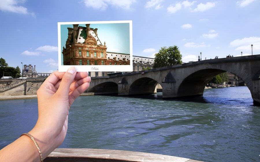 Paris: Illuminations River Cruise with Audio Commentary - Value for money at around $20: what you get and what you do not
