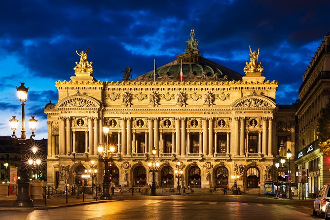 Paris Illuminations Tour with Moulin Rouge Show and Cruise Option - The Feerie Show: What Makes It Worth the Lines