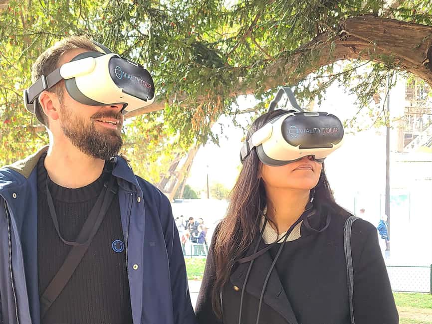 Paris : Immersive Eiffel Tower tour with virtual reality - The 1889 World’s Fair scene and why it lands