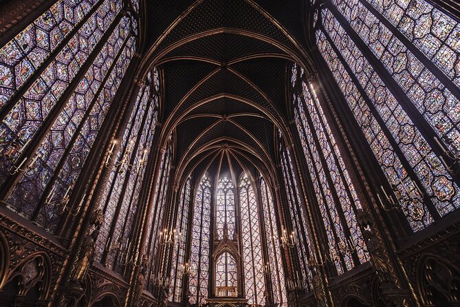 Paris in a Day: Louvre or Orsay, Eiffel Tower, City Walk & Cruise - Eiffel Tower area: photo views, then onto the final Paris glow
