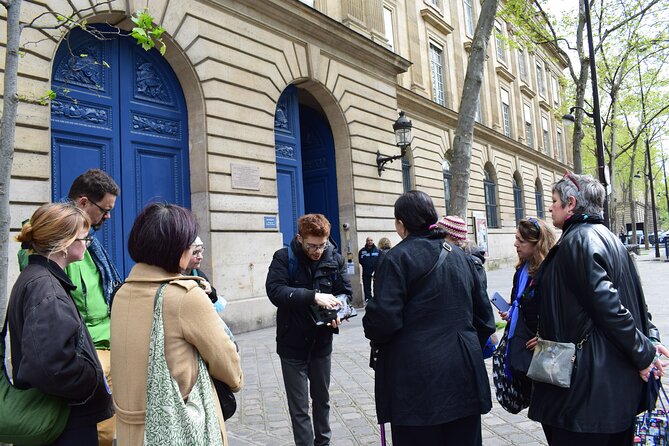 Paris Jewish Heritage: Le Marais & Montmartre Guided Walking Tour - Price and pace: what $102.12 gets you