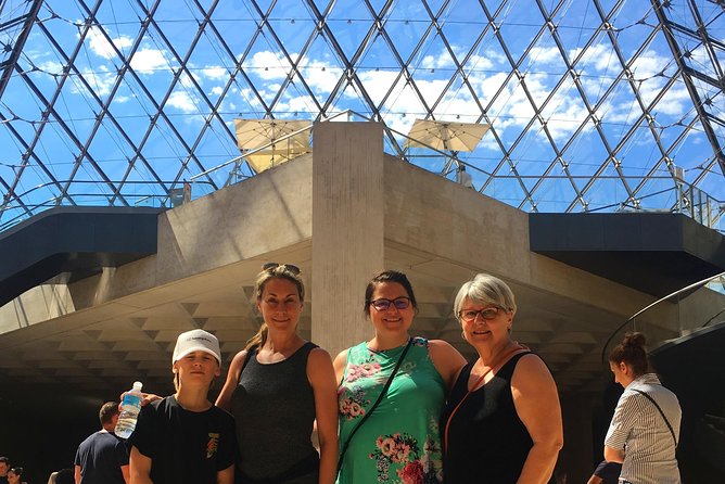 Paris Kids and Families Private Louvre Tour - Getting around inside: what to expect with a private family pace