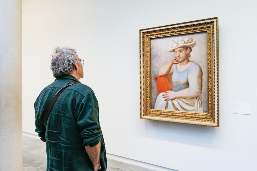 Paris: L'Orangerie & Monet's Water Lilies Guided Tour - What your guide does in the galleries, and why the pace matters