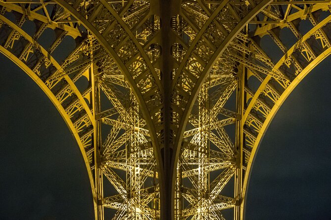 Paris Late Dinner at Eiffel Tower's Madame Brasserie Restaurant - Price and Value: Is $184.42 per Person Worth It?