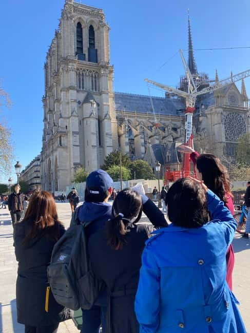 Paris: Latin Quarter Highlights Walking Tour - Latin Quarter Highlights, 90 Minutes That Feel Just Right