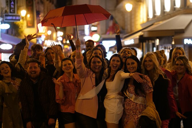 Paris Latin Quarter Pub Crawl Bars and Clubs - The Panthéon Photo Stop: Quick, But Worth It