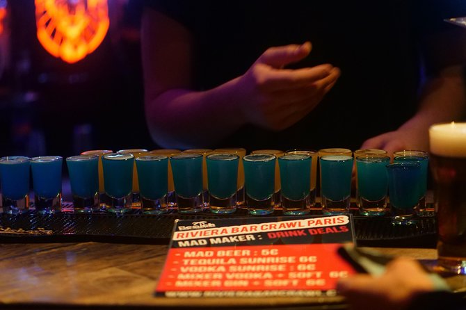 Paris Latin Quarter Pub Crawl Bars and Clubs - Rue de la Huchette, Round Two: Bars and the Night Takes Over