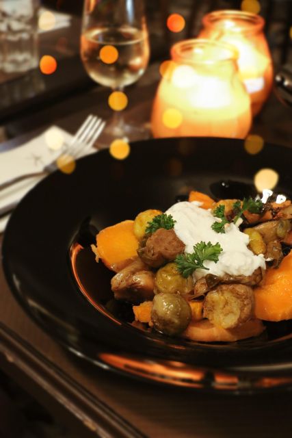 Paris: Latin Quarter Traditional Food Tour with Full Meal - Quick highlights