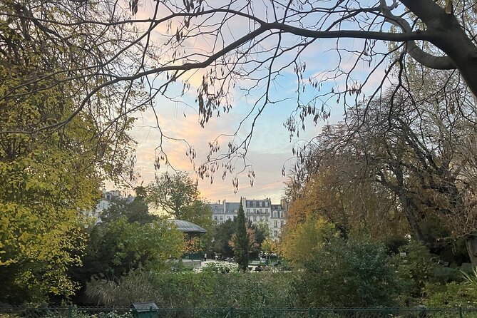 Paris Le Marais District Guided Walking Tour with Tastings - Ladurée Bretagne, when luxury pastry meets classic Paris storytelling