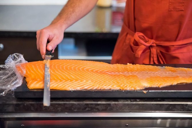 Paris Le Marais District Original Food and Wine Tasting Tour - What You’ll Taste: Wine, Cheese, Sweets, and the Balance of It All