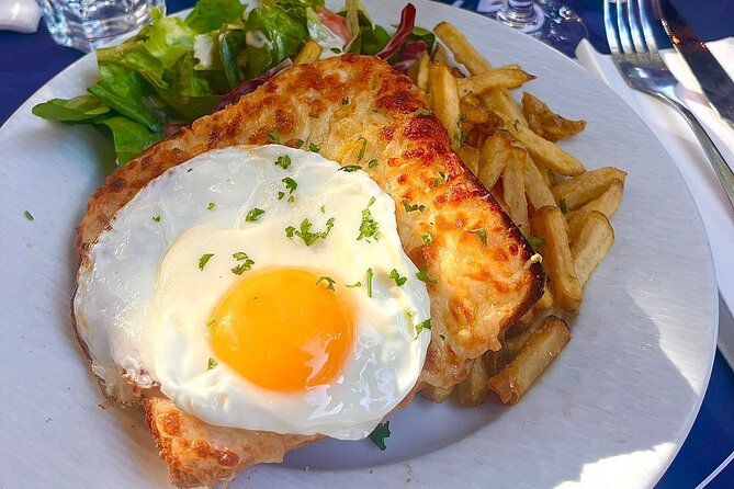 Paris Le Marais Food Tour – Full French Meal by Do Eat Better - Stop 3, Rue de Rivoli Bistro Lunch: Croque-Madame or Onion Soup