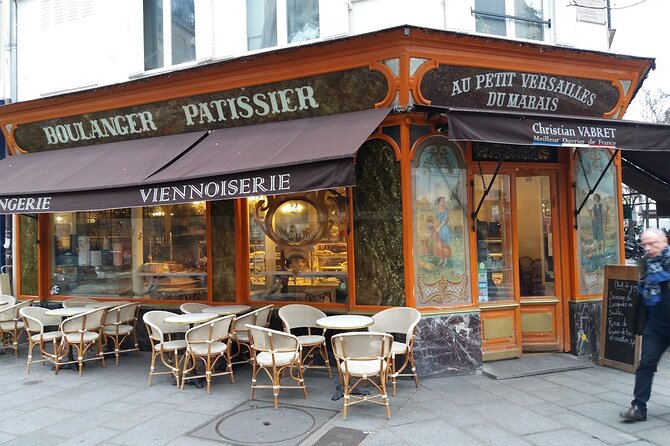 Paris Le Marais Food Tour With 10+ Tastings, Cheese, Wine & More - Falafels, macarons, and high-end chocolates to end on a sweet note
