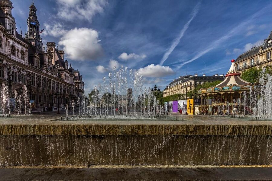 Paris: Le Marais Highlights Guided Small Group Walking Tour - Saint-Paul Church: a quieter chapter of the Marais
