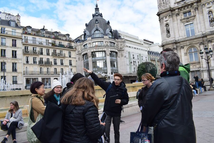Paris: Le Marais & Montmartre Jewish History Walking Tour - Public transport hop to Montmartre: the smart way to do the switch