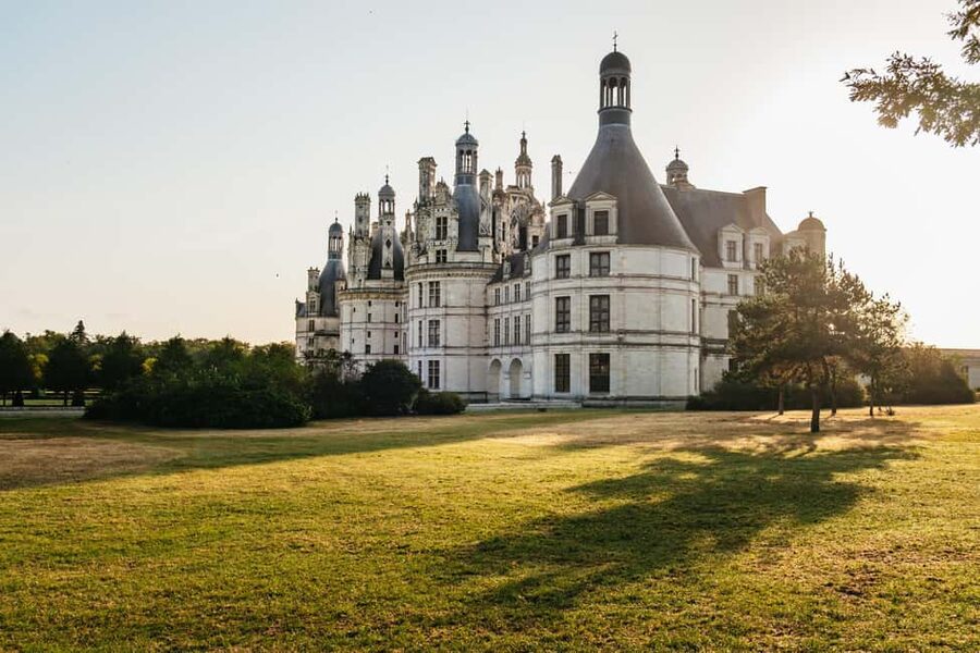 Paris: Loire Valley Chambord Castle, Wine Tasting & Lunch - Key Moments You Should Know Before You Go