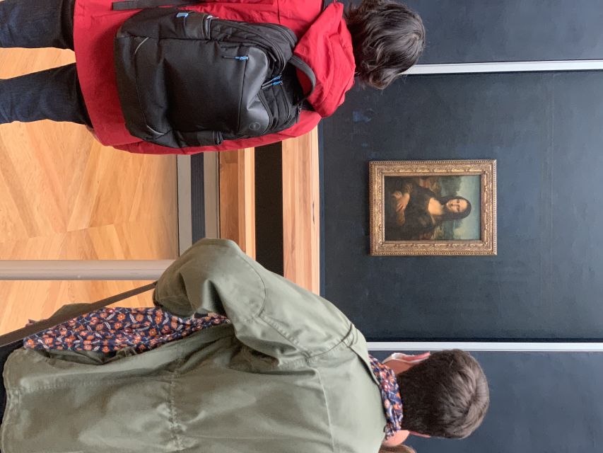 Paris Louvre: 2-Hour Private Tour for Groups or Families - Your Guide Can Make or Break the Experience