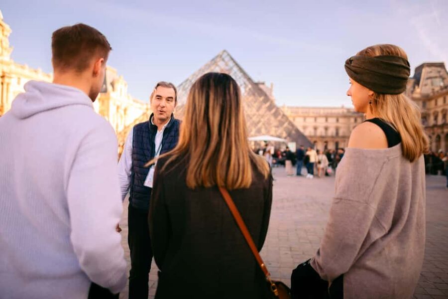 Paris Louvre Exclusive Semi Private Guided Tour Max 6 People - How a Max-6 Tour Actually Changes the Experience